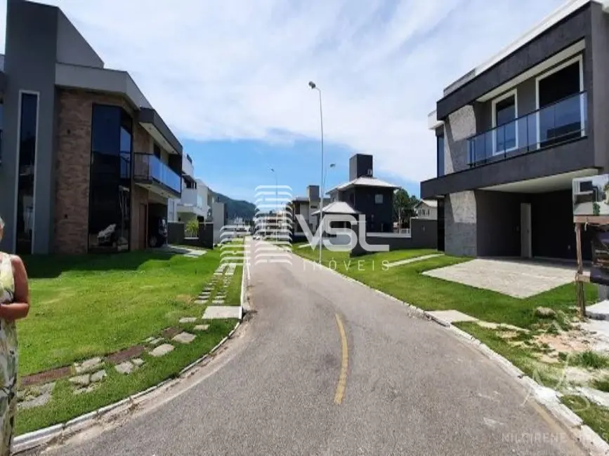 Terreno / Lote à venda, 375m2 em São João do Rio Vermelho, Florianopolis - SC - imagem 4 Foto 4 de Terreno / Lote à venda, 375m2 em São João do Rio Vermelho, Florianopolis - SC