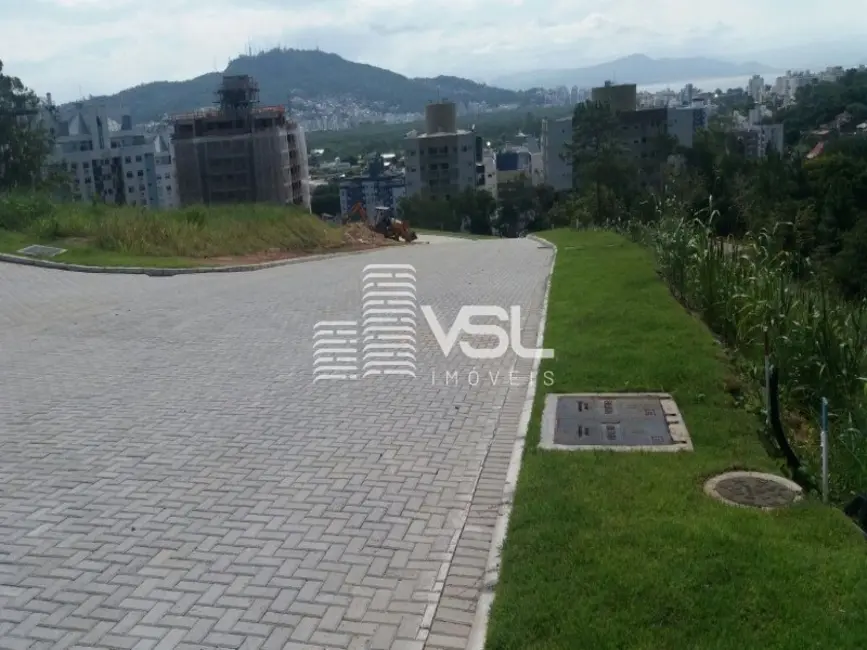 Foto 5 de Terreno / Lote à venda, 638m2 em Itacorubi, Florianopolis - SC