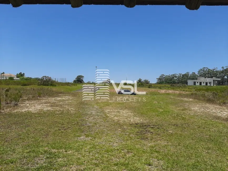 Foto 1 de Terreno / Lote à venda, 1000m2 em Imbituba - SC