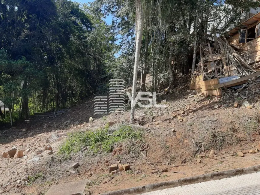 Terreno / Lote à venda, 760m2 em Córrego Grande, Florianopolis - SC - imagem 5 Foto 5 de Terreno / Lote à venda, 760m2 em Córrego Grande, Florianopolis - SC