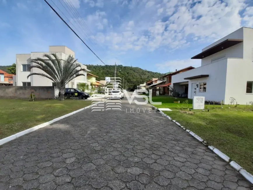 Terreno / Lote à venda, 370m2 em Vargem Grande, Florianopolis - SC - imagem 5 Foto 5 de Terreno / Lote à venda, 370m2 em Vargem Grande, Florianopolis - SC