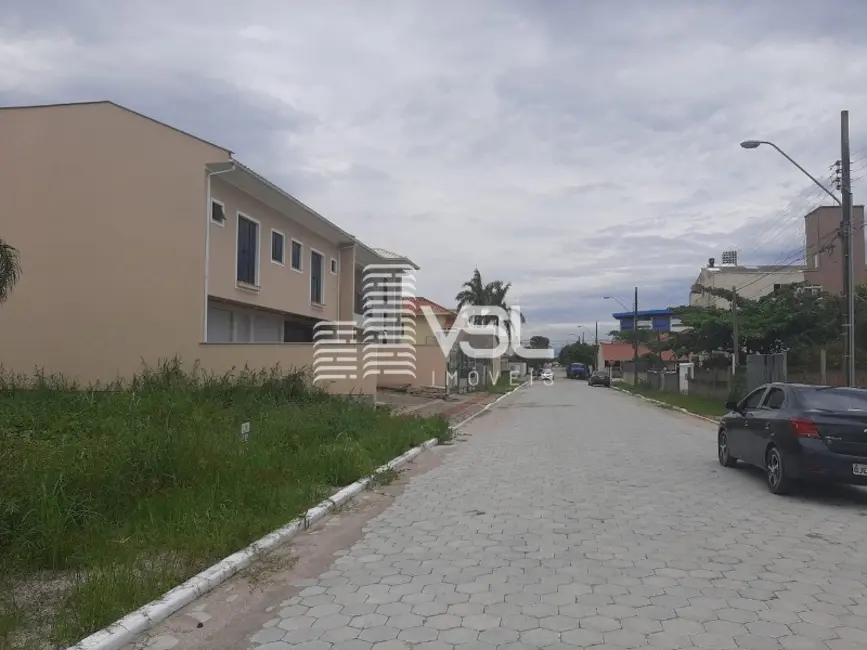 Terreno / Lote à venda, 360m2 em Carianos, Florianopolis - SC - imagem 4 Foto 4 de Terreno / Lote à venda, 360m2 em Carianos, Florianopolis - SC