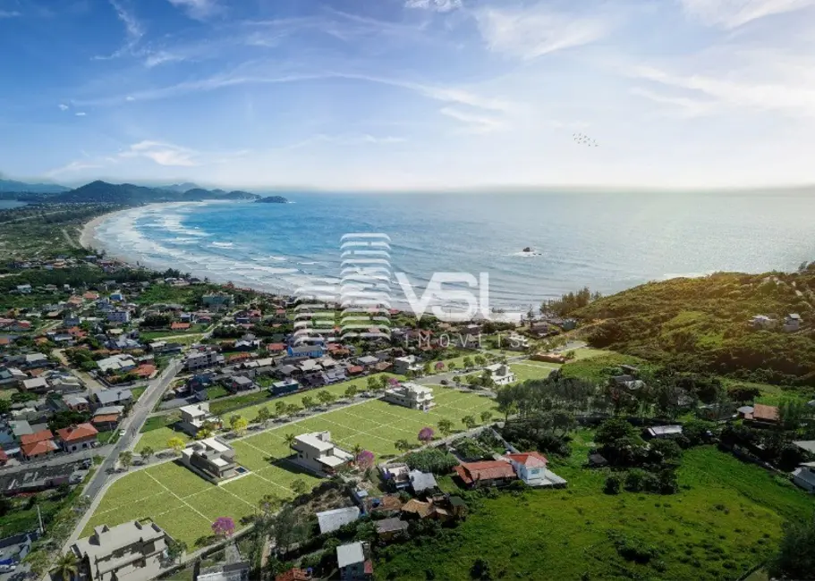 Foto 1 de Terreno / Lote à venda, 300m2 em Imbituba - SC