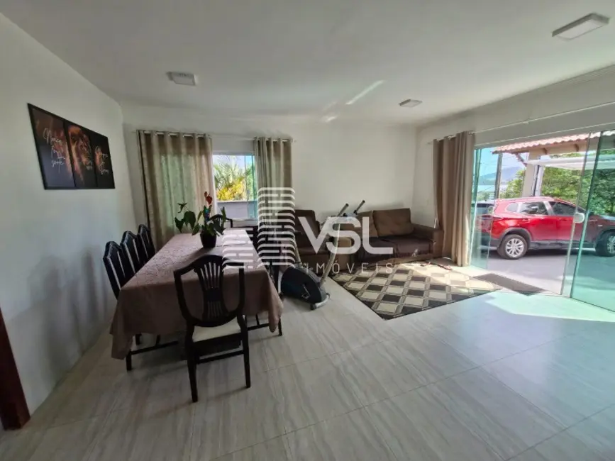 Foto 3 de Casa com 5 quartos à venda, 250m2 em Cacupé, Florianopolis - SC