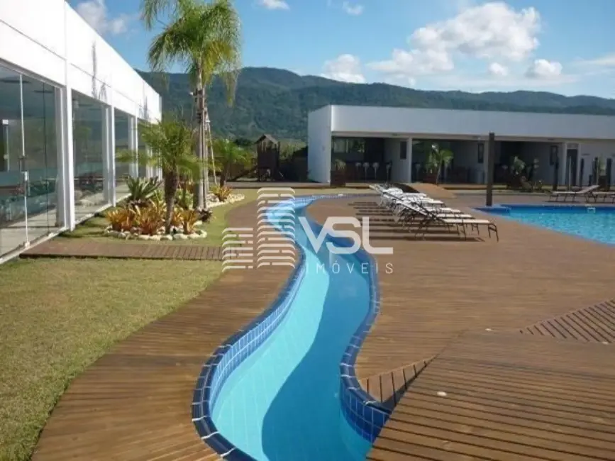 Foto 3 de Terreno / Lote à venda, 600m2 em Garopaba - SC