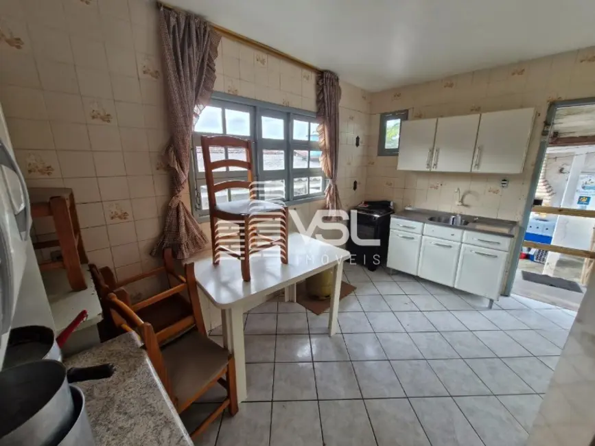 Casa com 3 quartos à venda, 390m2 em Pantanal, Florianopolis - SC - imagem 6 Foto 6 de Casa com 3 quartos à venda, 390m2 em Pantanal, Florianopolis - SC