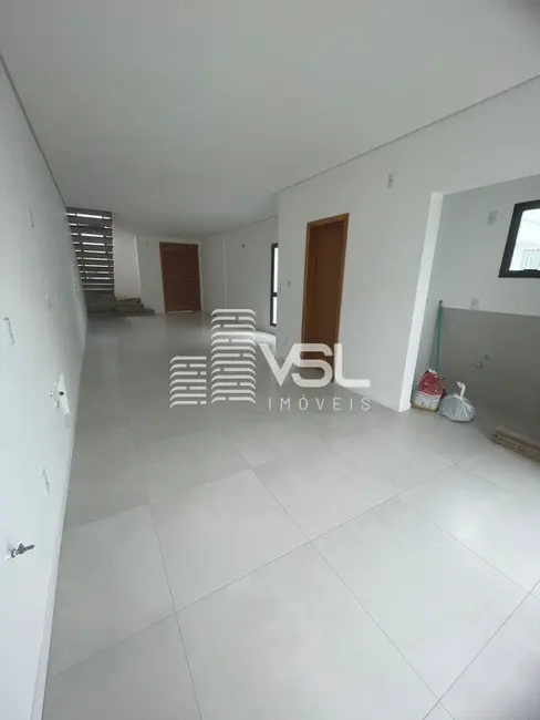 Foto 7 de Casa com 3 quartos à venda, 130m2 em Carianos, Florianopolis - SC