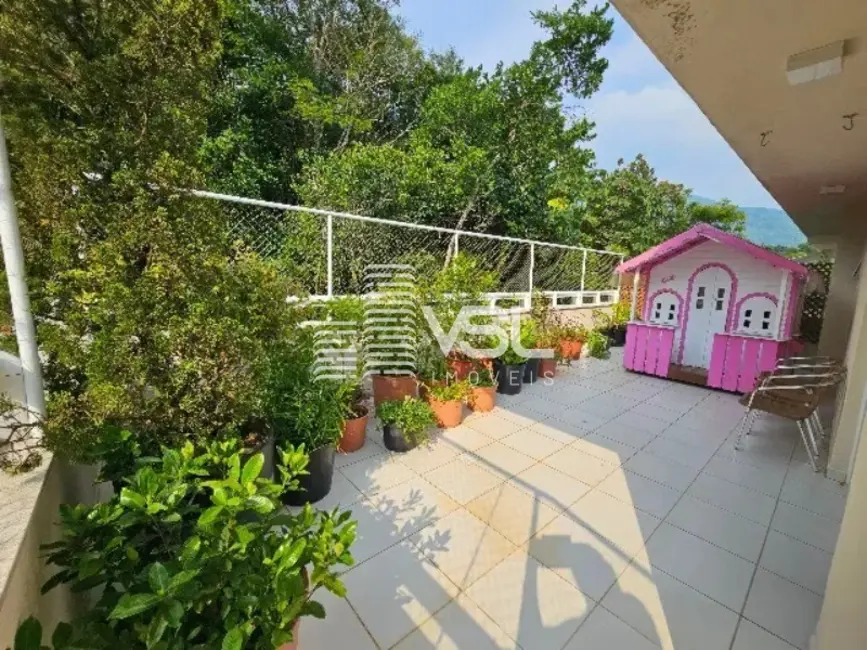 Foto 9 de Apartamento com 3 quartos à venda, 227m2 em Itacorubi, Florianopolis - SC