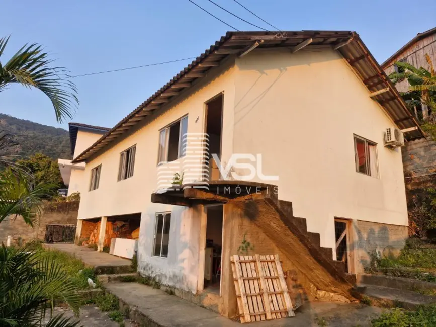 Foto 1 de Casa com 4 quartos à venda, 120m2 em Saco Grande, Florianopolis - SC