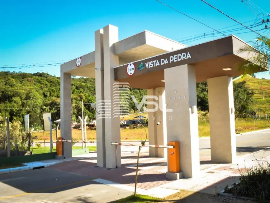 Foto 1 de Terreno / Lote à venda, 360m2 em Sertão do Maruim, Sao Jose - SC
