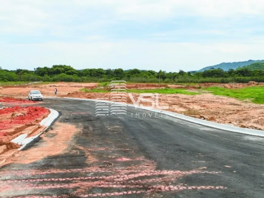 Foto 2 de Terreno / Lote à venda, 450m2 em Florianopolis - SC