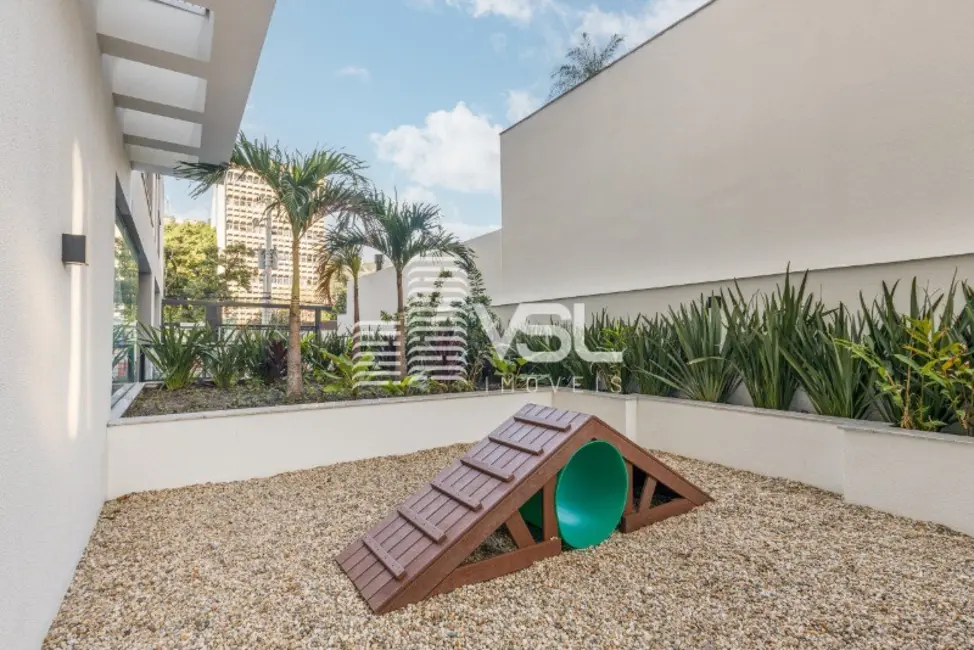 Apartamento com 2 quartos à venda, 107m2 em Centro, Florianopolis - SC - imagem 4 Foto 4 de Apartamento com 2 quartos à venda, 107m2 em Centro, Florianopolis - SC