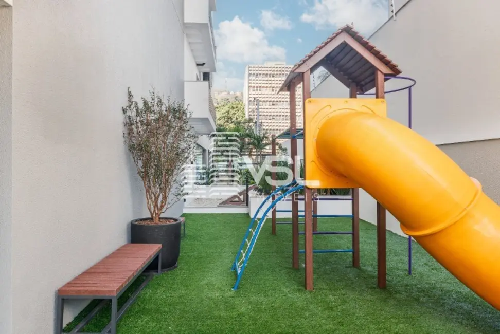 Apartamento com 2 quartos à venda, 107m2 em Centro, Florianopolis - SC - imagem 3 Foto 3 de Apartamento com 2 quartos à venda, 107m2 em Centro, Florianopolis - SC