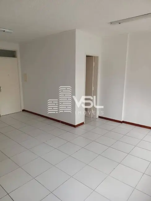 Foto 3 de Sala Comercial à venda, 33m2 em Centro, Florianopolis - SC