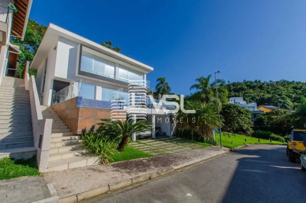 Foto 1 de Casa de Condomínio com 4 quartos à venda, 450m2 em João Paulo, Florianopolis - SC