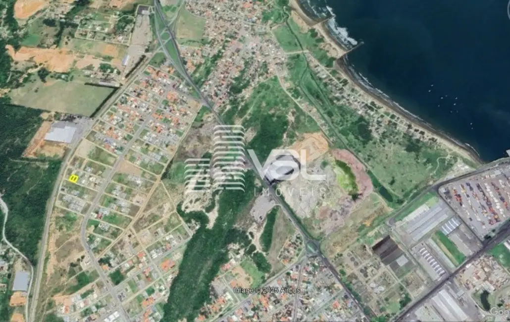 Foto 1 de Terreno / Lote à venda, 750m2 em Imbituba - SC