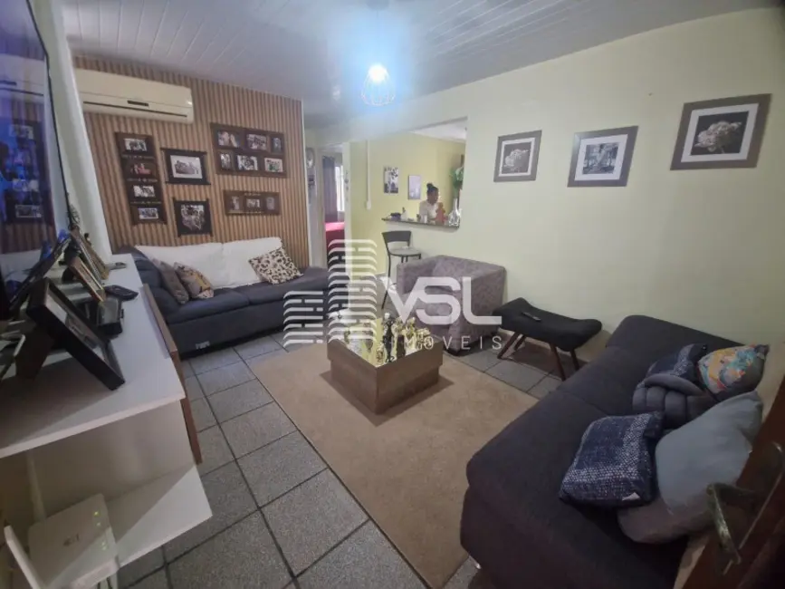 Foto 1 de Apartamento com 3 quartos à venda, 48m2 em Monte Verde, Florianopolis - SC