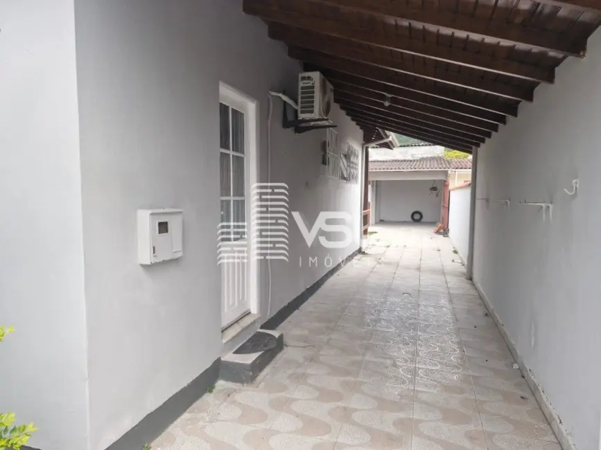 Foto 3 de Casa com 3 quartos à venda, 100m2 em Monte Verde, Florianopolis - SC