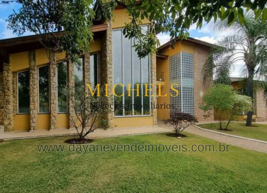 Foto 3 de Chácara com 5 quartos à venda, 1000m2 em Recanto das Flores, Indaiatuba - SP