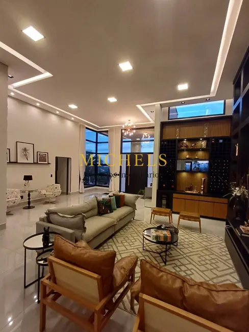 Foto 1 de Casa com 4 quartos à venda, 511m2 em Parque Residencial Indaiá, Indaiatuba - SP