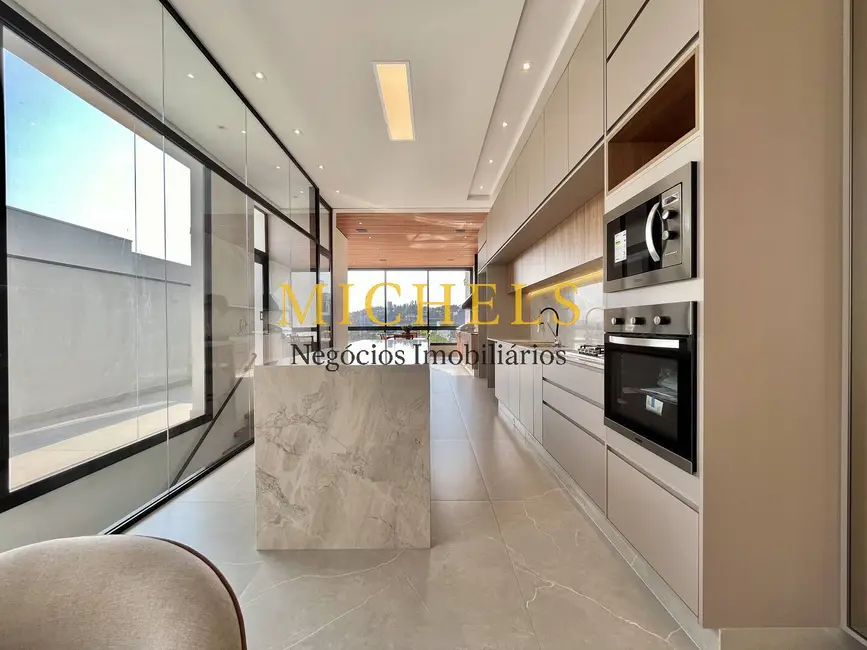 Foto 7 de Casa com 4 quartos à venda, 330m2 em Jardim Residencial Helvétia Park I, Indaiatuba - SP