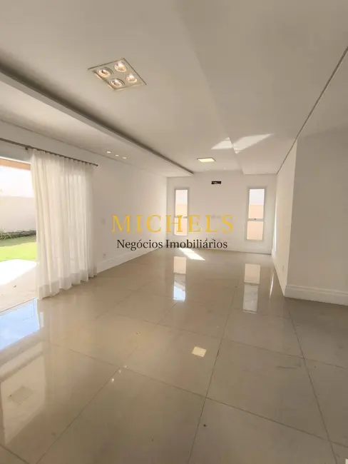 Foto 2 de Casa com 3 quartos à venda, 177m2 em Morro Torto, Indaiatuba - SP