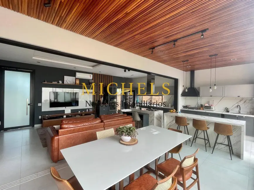 Foto 8 de Casa com 3 quartos à venda, 257m2 em Indaiatuba - SP