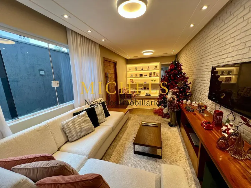 Foto 1 de Casa de Condomínio com 3 quartos à venda e para alugar, 300m2 em Vila Mascote, São Paulo - SP
