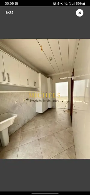 Casa com 3 quartos à venda e para alugar, 314m2 em Jardim Portal de Itaici, Indaiatuba - SP - imagem 6 Foto 6 de Casa com 3 quartos à venda e para alugar, 314m2 em Jardim Portal de Itaici, Indaiatuba - SP