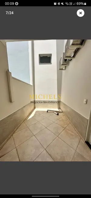 Casa com 3 quartos à venda e para alugar, 314m2 em Jardim Portal de Itaici, Indaiatuba - SP - imagem 7 Foto 7 de Casa com 3 quartos à venda e para alugar, 314m2 em Jardim Portal de Itaici, Indaiatuba - SP
