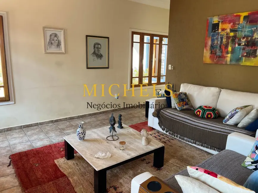 Foto 9 de Chácara com 4 quartos à venda, 426m2 em Vale das Laranjeiras, Indaiatuba - SP