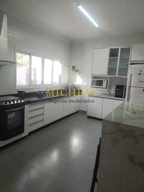 Foto 2 de Casa com 3 quartos à venda, 166m2 em Villaggio Di Itaici, Indaiatuba - SP