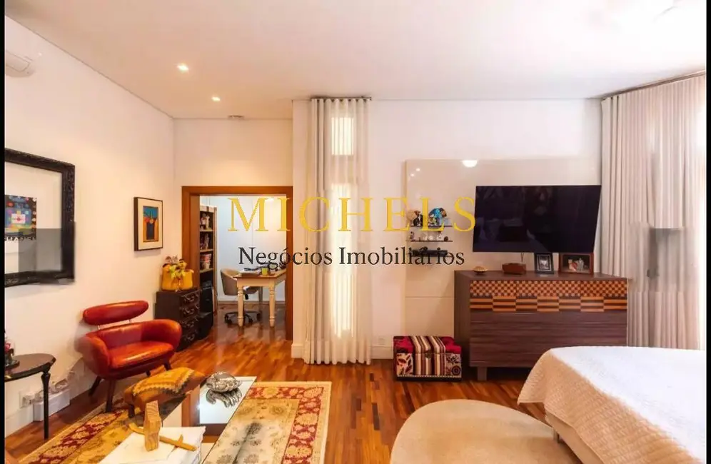 Foto 4 de Chácara com 7 quartos à venda, 955m2 em Recanto das Flores, Indaiatuba - SP