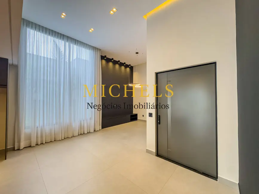 Foto 17 de Casa à venda, 248m2 em Jardim Residencial Helvétia Park II, Indaiatuba - SP