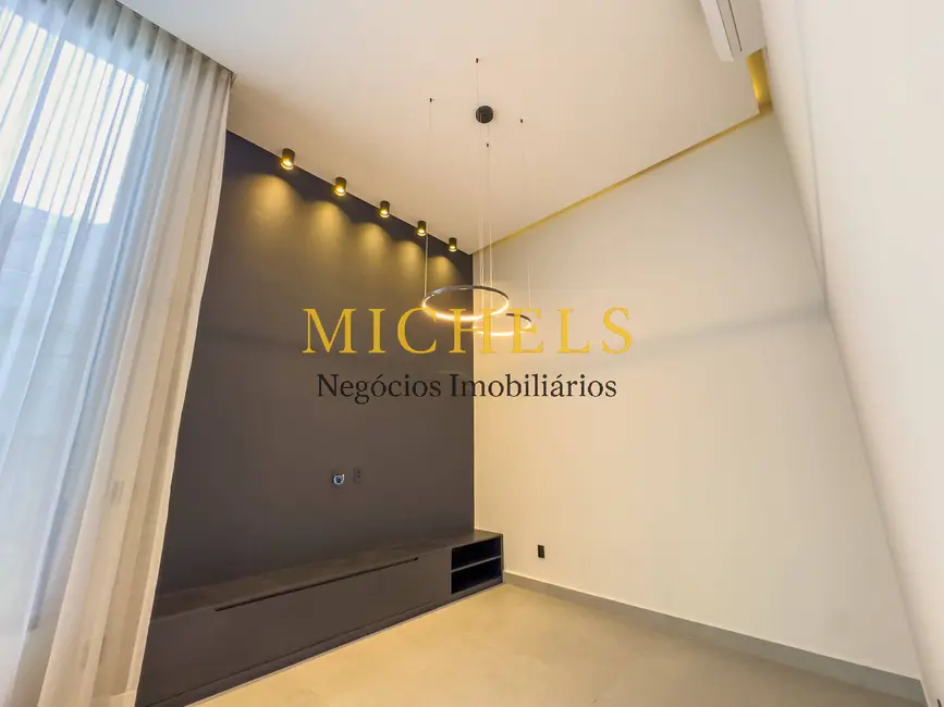 Foto 15 de Casa à venda, 248m2 em Jardim Residencial Helvétia Park II, Indaiatuba - SP