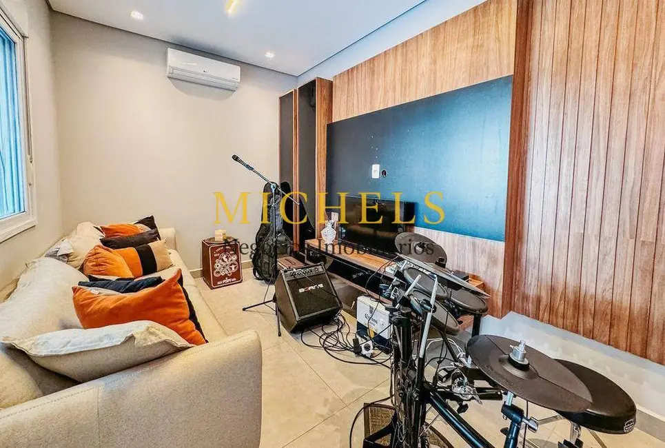 Foto 7 de Casa com 4 quartos à venda, 330m2 em Vila Suíça, Indaiatuba - SP