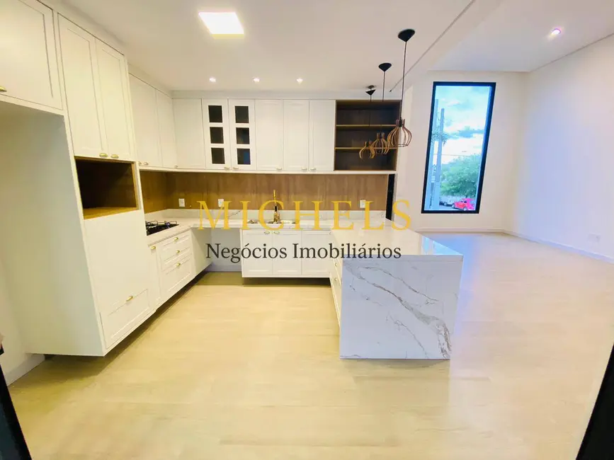 Foto 5 de Casa com 3 quartos à venda, 197m2 em Indaiatuba - SP