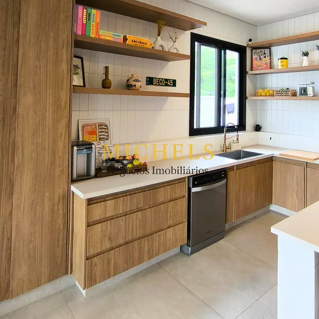 Foto 9 de Casa com 4 quartos à venda, 380m2 em Jardim Indaiatuba Golf, Indaiatuba - SP