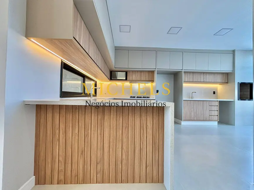 Foto 4 de Casa com 3 quartos à venda, 140m2 em Indaiatuba - SP