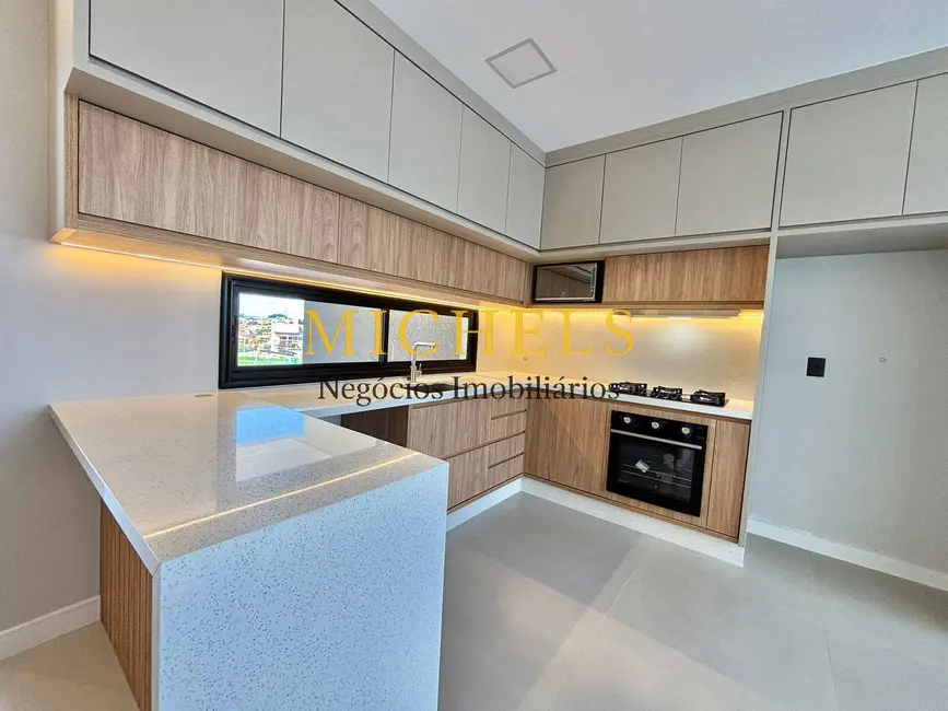 Foto 6 de Casa com 3 quartos à venda, 140m2 em Indaiatuba - SP