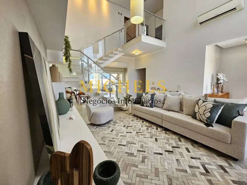 Foto 3 de Casa com 4 quartos à venda, 268m2 em Jardim Residencial Maria Dulce, Indaiatuba - SP