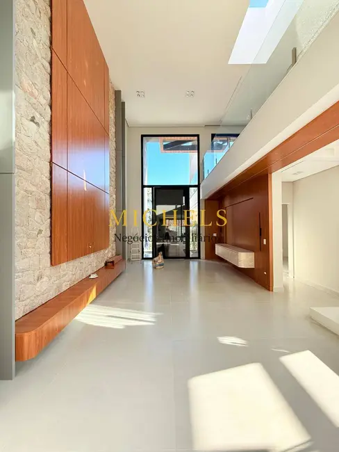 Foto 2 de Casa com 3 quartos à venda, 327m2 em Indaiatuba - SP