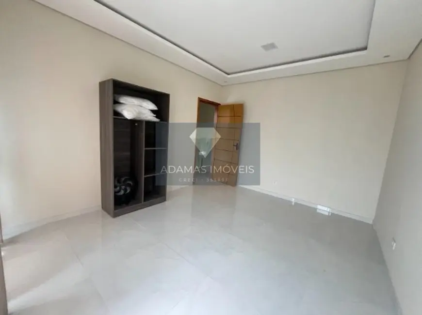 Sobrado com 3 quartos à venda, 140m2 em Nossa Senhora do Perpétuo Socorro, Telemaco Borba - PR - imagem 7 Foto 7 de Sobrado com 3 quartos à venda, 140m2 em Nossa Senhora do Perpétuo Socorro, Telemaco Borba - PR