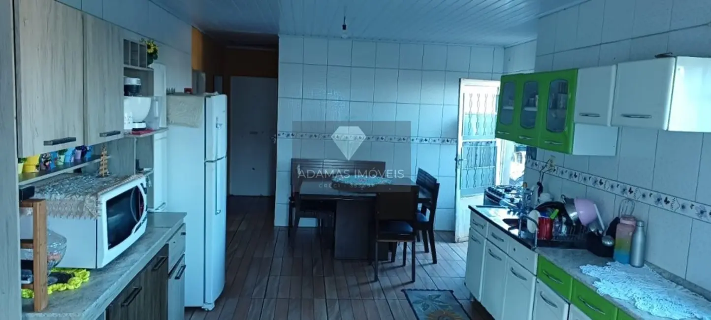 Casa com 3 quartos à venda, 120m2 em Jardim Monte Carlo, Telemaco Borba - PR - imagem 7 Foto 7 de Casa com 3 quartos à venda, 120m2 em Jardim Monte Carlo, Telemaco Borba - PR