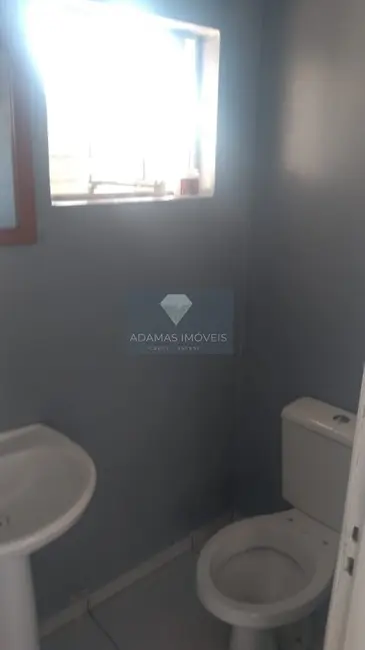 Sobrado com 3 quartos para alugar, 140m2 em Nossa Senhora de Fátima, Telemaco Borba - PR - imagem 3 Foto 3 de Sobrado com 3 quartos para alugar, 140m2 em Nossa Senhora de Fátima, Telemaco Borba - PR