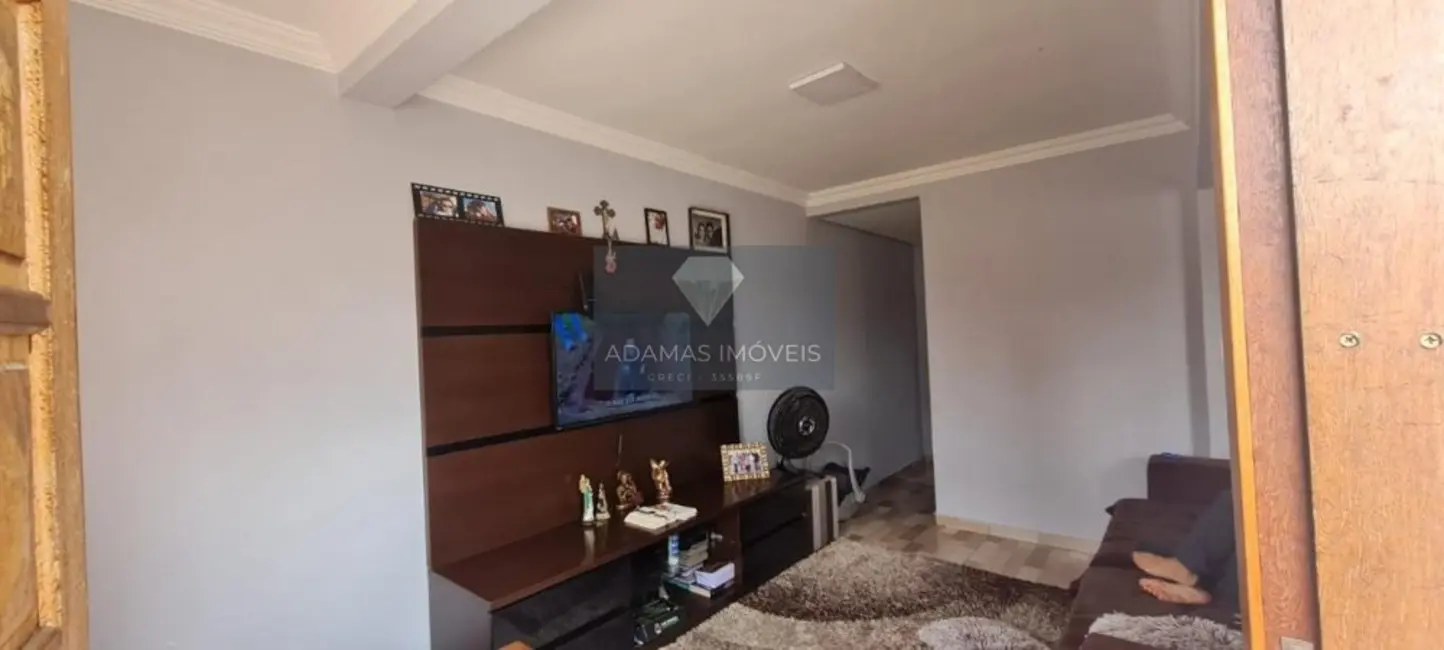 Sobrado com 3 quartos à venda, 145m2 em Telemaco Borba - PR - imagem 3 Foto 3 de Sobrado com 3 quartos à venda, 145m2 em Telemaco Borba - PR