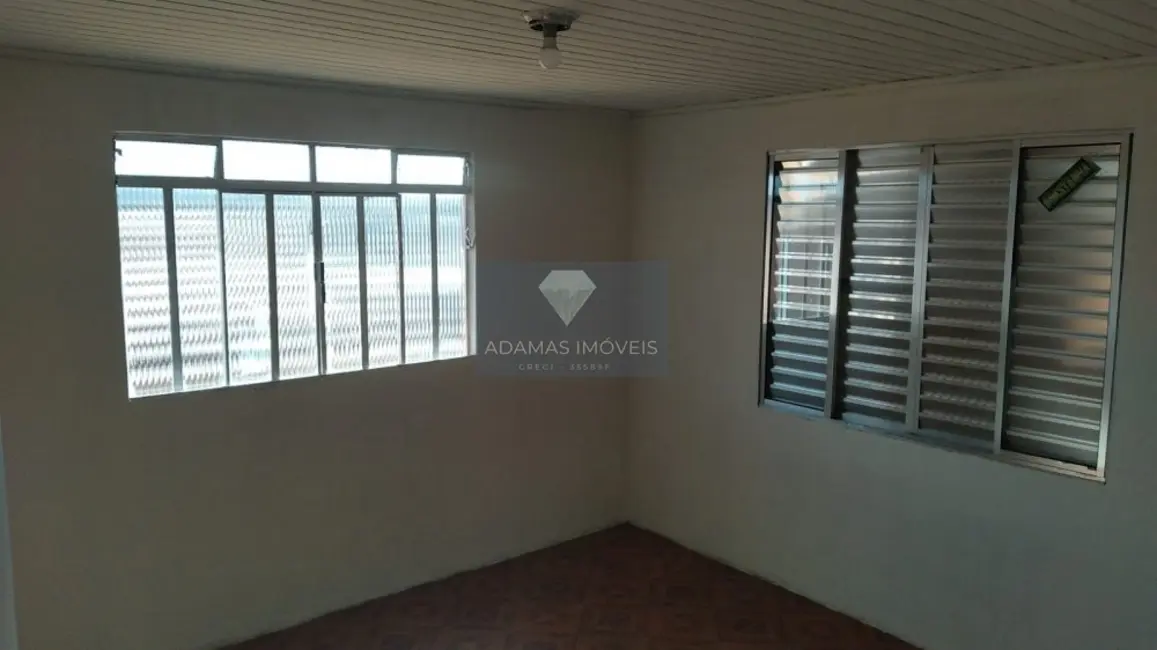 Casa com 3 quartos para alugar, 60m2 em Jardim Alegre, Telemaco Borba - PR - imagem 4 Foto 4 de Casa com 3 quartos para alugar, 60m2 em Jardim Alegre, Telemaco Borba - PR