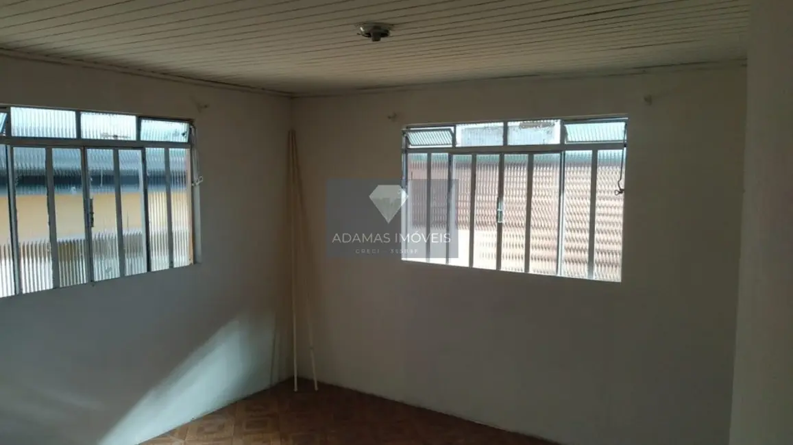 Casa com 3 quartos para alugar, 60m2 em Jardim Alegre, Telemaco Borba - PR - imagem 5 Foto 5 de Casa com 3 quartos para alugar, 60m2 em Jardim Alegre, Telemaco Borba - PR