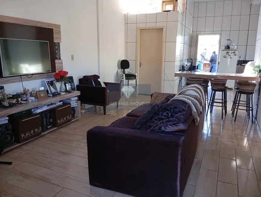 Sobrado com 2 quartos à venda, 404m2 em Jardim Alegre, Telemaco Borba - PR - imagem 3 Foto 3 de Sobrado com 2 quartos à venda, 404m2 em Jardim Alegre, Telemaco Borba - PR