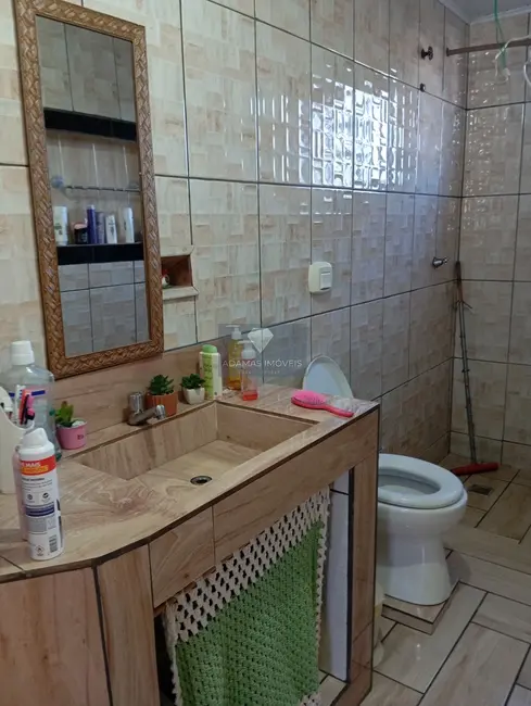 Sobrado com 2 quartos à venda, 404m2 em Jardim Alegre, Telemaco Borba - PR - imagem 8 Foto 8 de Sobrado com 2 quartos à venda, 404m2 em Jardim Alegre, Telemaco Borba - PR
